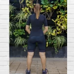 enterizo-negro-trasero.jpg